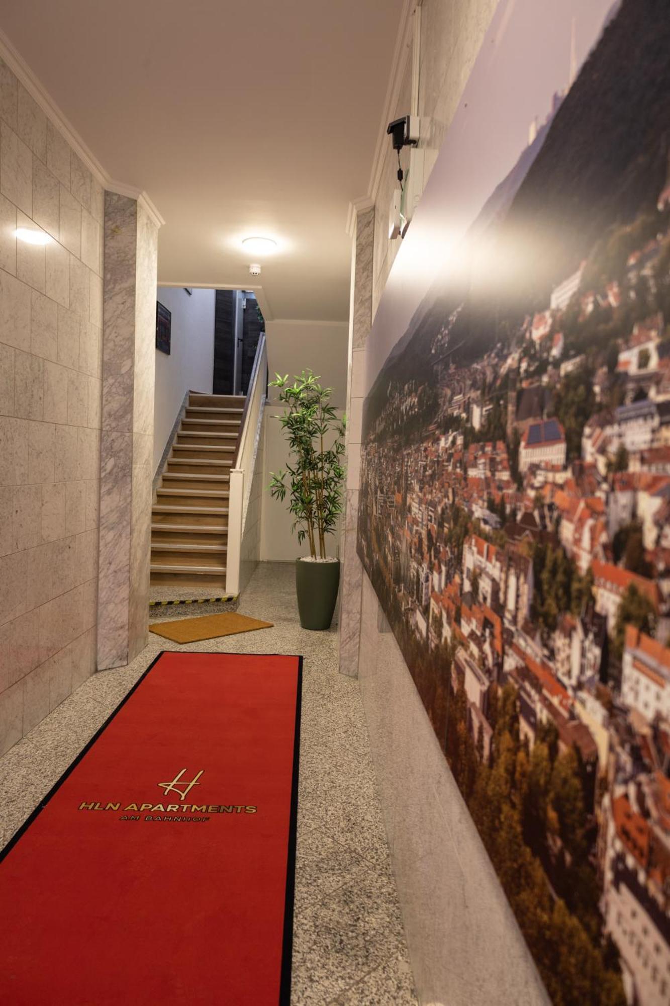 Hln Apartments Am Bahnhof Саарбрюккен Экстерьер фото